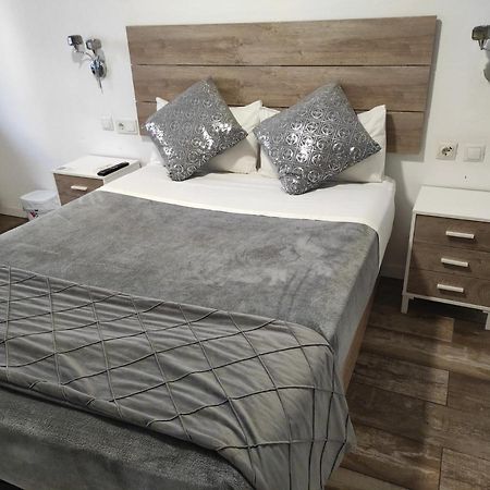 Hostal Olozaga Alicante Eksteriør billede