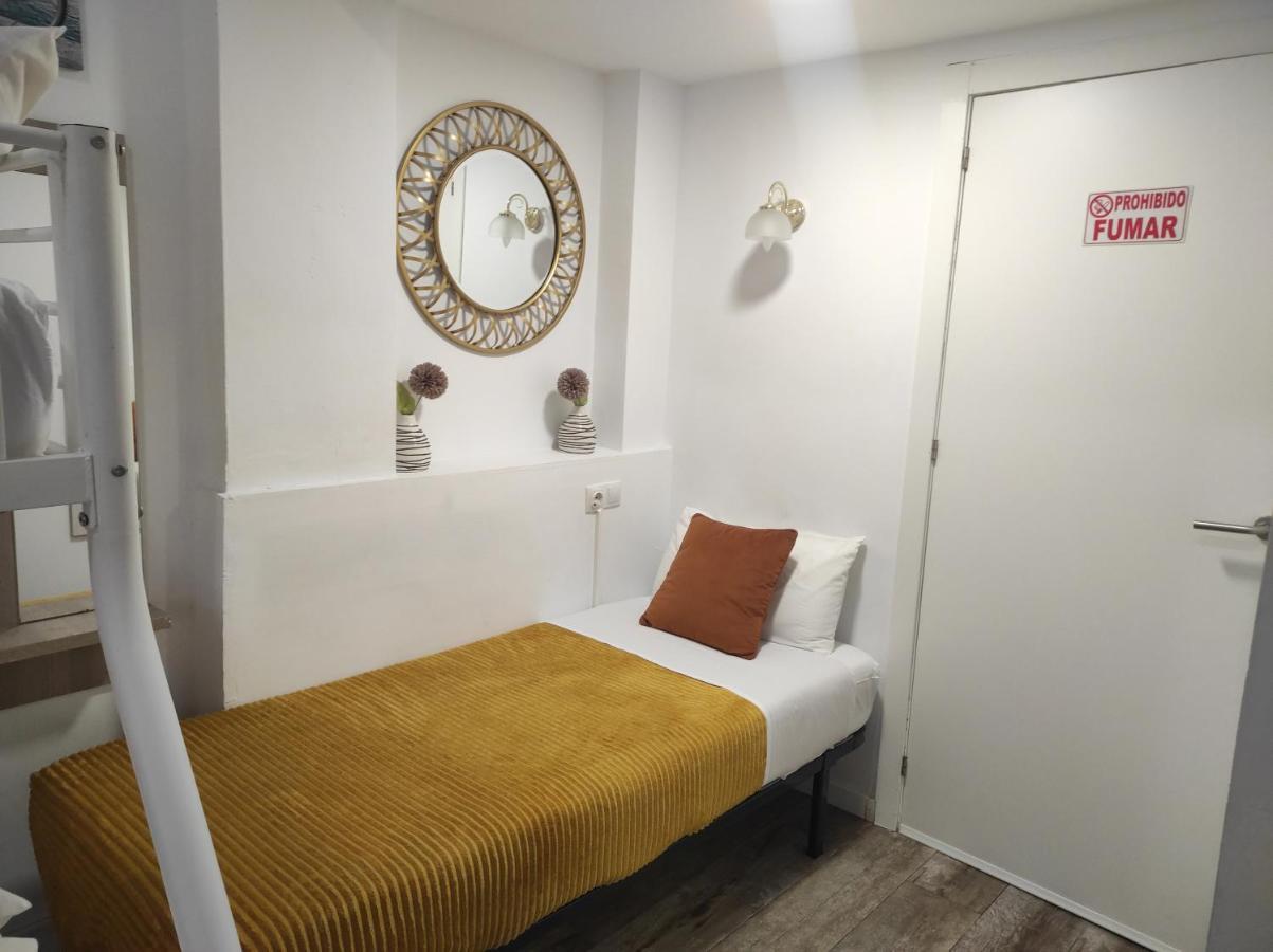 Hostal Olozaga Alicante Eksteriør billede