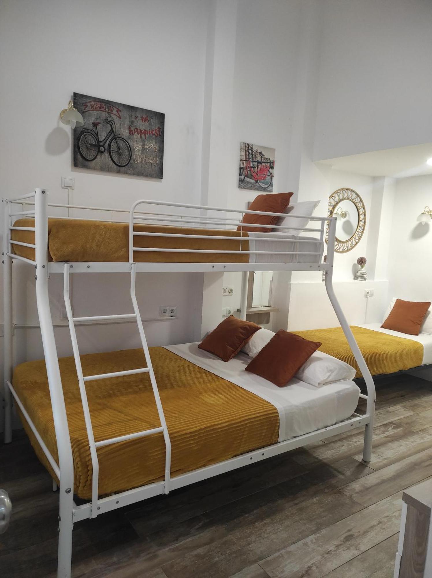 Hostal Olozaga Alicante Eksteriør billede