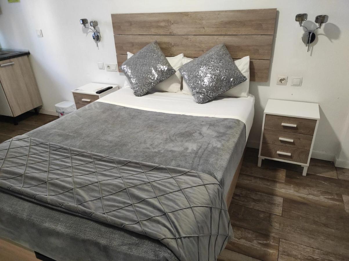 Hostal Olozaga Alicante Eksteriør billede